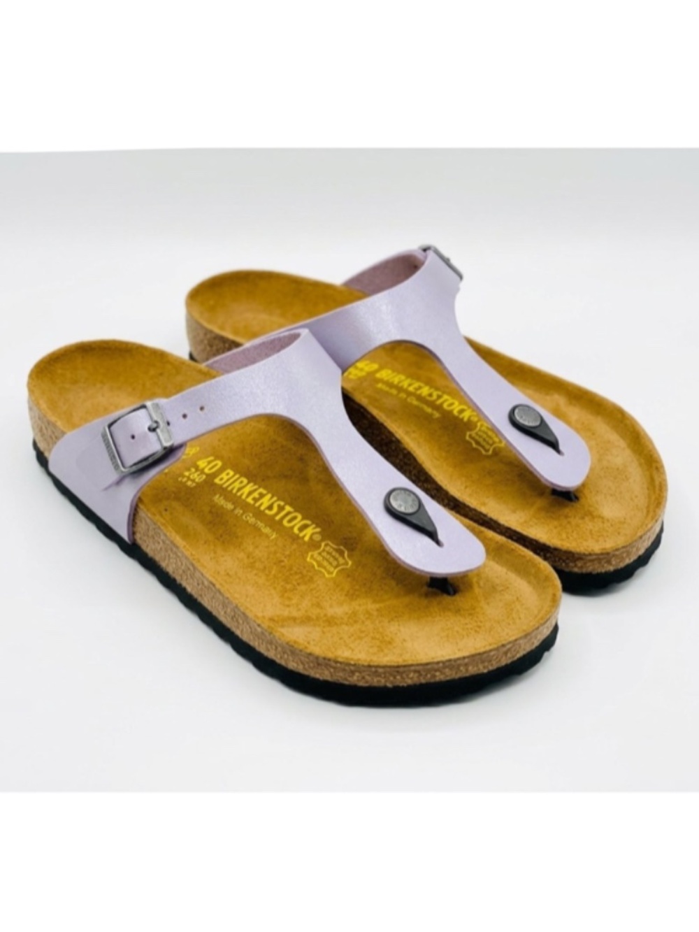 Birkenstock Gizeh Purple Fog Shimmer Sandals - Size 40 (US 9-9.5)